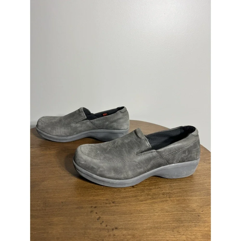WORX 5112 Women's‎ work safety steel toe Slip On Size 9.5 WIDE